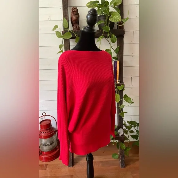 Makarthy: Sweater - Picture 17 of 17